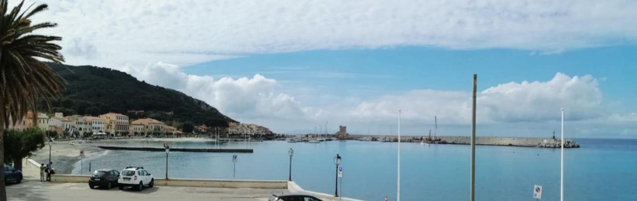 La Casina Di Alice Lägenhet Marciana Marina  Exteriör bild