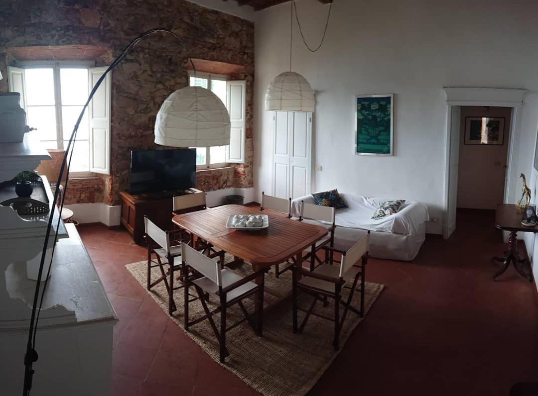 La Casina Di Alice Lägenhet Marciana Marina  Exteriör bild
